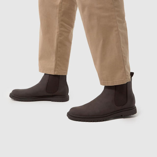 David Chelsea in Brown
